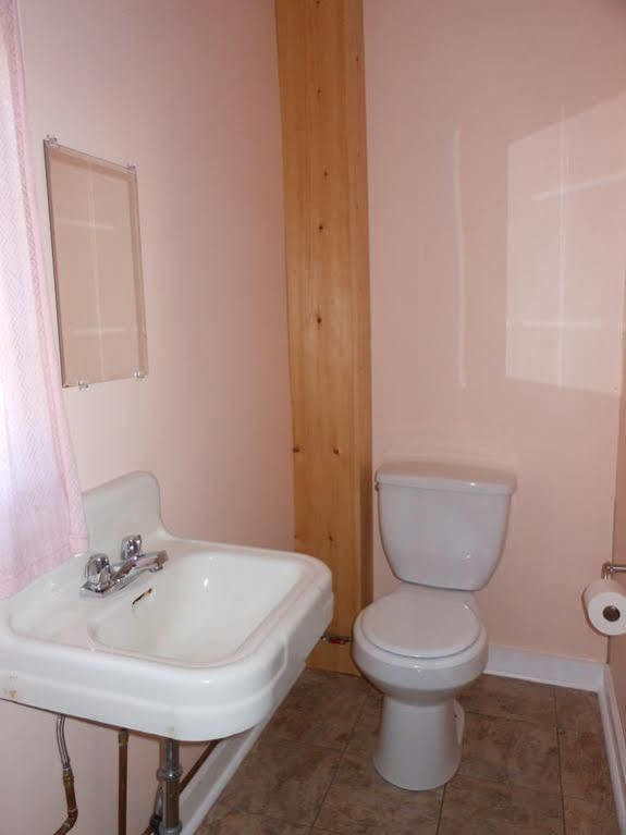 Katahdin Cabins Otel Millinocket Dış mekan fotoğraf