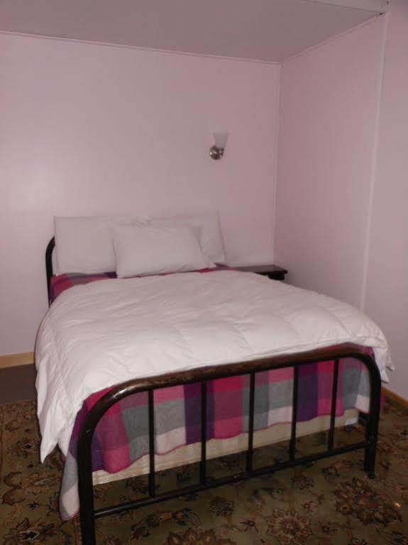 Katahdin Cabins Otel Millinocket Dış mekan fotoğraf