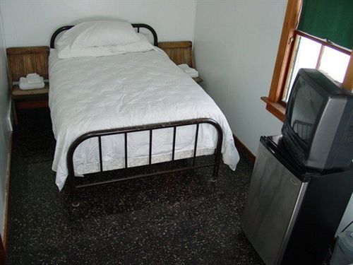 Katahdin Cabins Otel Millinocket Dış mekan fotoğraf