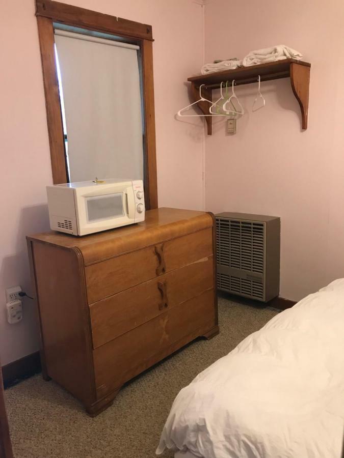 Katahdin Cabins Otel Millinocket Dış mekan fotoğraf